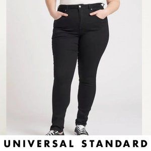 Seine High Rise Skinny 32" Jeans in Black (18)